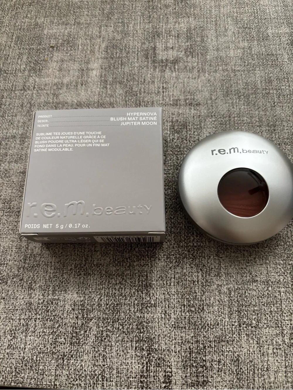 r.e.m. beauty Hypernova Satin Matte Blush FULL SIZE New - Picture 4 of 8